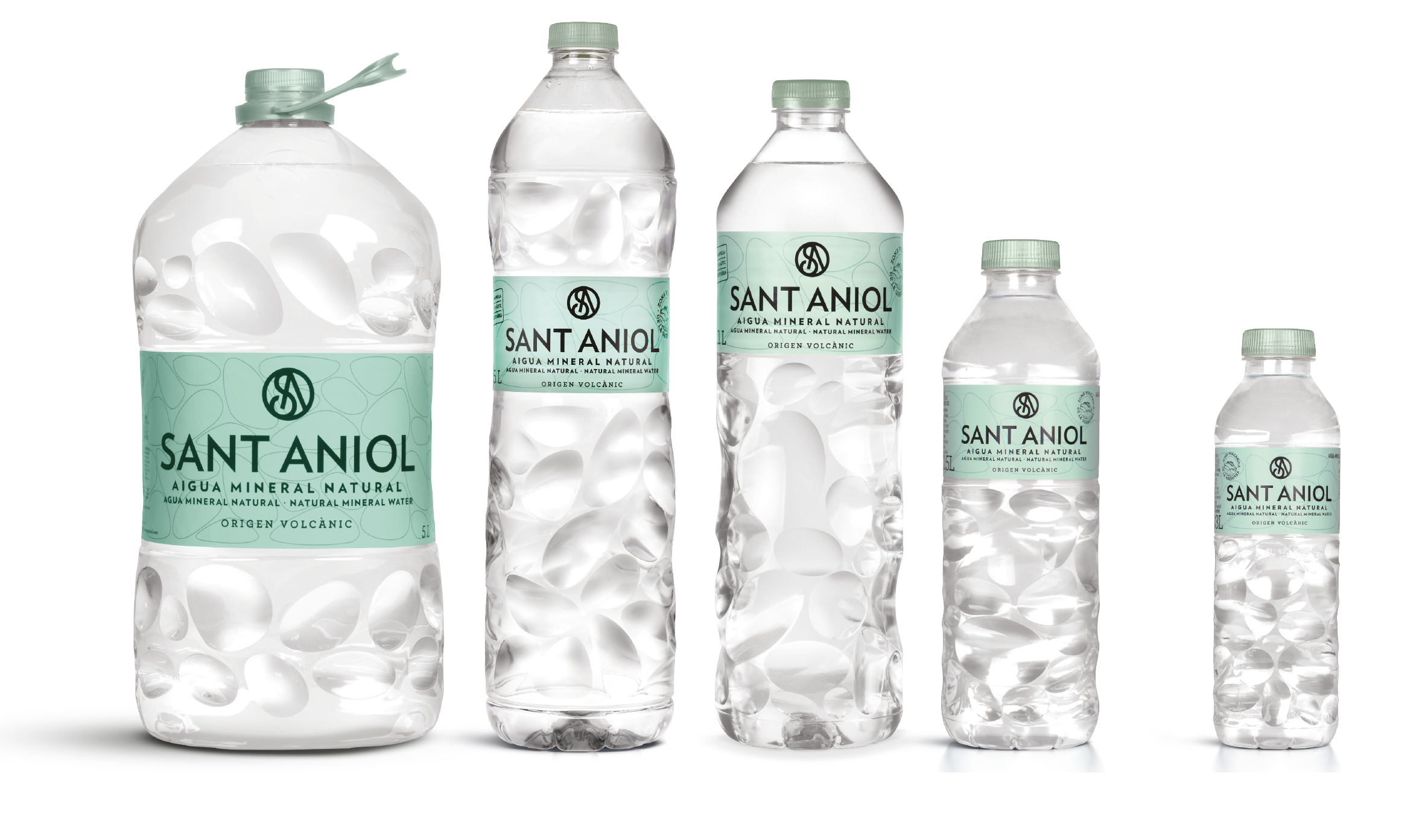 Sustainable production processes. Sant Aniol chooses the EBS 8 KL ERGON stretch-blow moulder