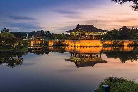 South Korea: Pulmuone Waters - (Versão em inglês)